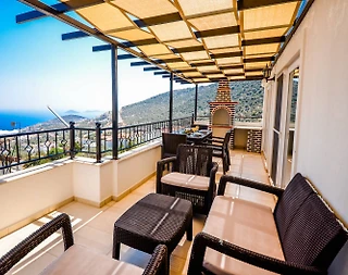 Kaş Kalkan'da Doğa Manzaralı, Özel Havuzlu, Konforlu Suit - 5