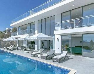 Kaş Kalkan'da Doğa Manzaralı, Özel Havuzlu, Lüks Villa  - 1