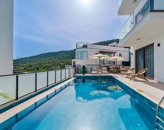 Kaş Kalkan'da Doğa Manzaralı, Özel Havuzlu, Lüks Villa - 2
