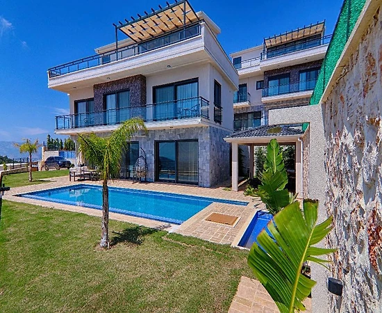 Kaş Kalkan'da Doğa ve Deniz Manzaralı, Özel Havuzlu, Modern Villa - 1