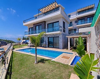 Kaş Kalkan'da Doğa ve Deniz Manzaralı, Özel Havuzlu, Modern Villa - 2