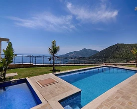 Kaş Kalkan'da Doğa ve Deniz Manzaralı, Özel Havuzlu, Modern Villa - 3