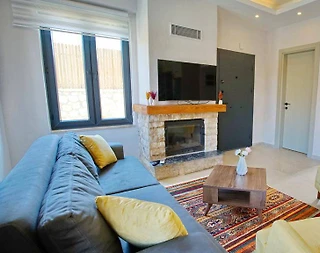 Kaş Gelemiş'te Elverişli Konumda, Özel Havuzlu, Bahçeli Villa - 5