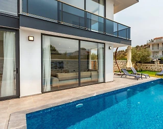 Kaş Kalkan'da Elverişli Konumda, Özel Havuzlu, Konforlu Villa - 4