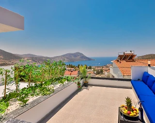 Kaş Kalkan'da Enfes Deniz Manzaralı, Özel Havuzlu, 4 Kişilik Villa - 1