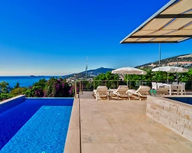 Kaş Kalkan'da Enfes Deniz Manzaralı, Özel Havuzlu, Konforlu Villa - 2