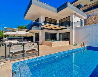 Kaş Kalkan'da Enfes Deniz Manzaralı, Özel Havuzlu, Konforlu Villa - 4