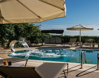 Kaş Bezirgan'da Muhteşem Deniz Manzaralı, Özel Havuzlu, Lüks Villa - 2