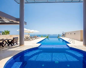 Kaş Kalkan'da İhtişamlı Deniz Manzaralı, Özel Havuzlu, Lüks Villa - 2