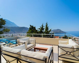 Kaş Kalkan'da İhtişamlı Deniz Manzaralı, Özel Havuzlu, Modern Villa - 1