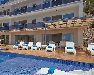 Kaş Kalkan'da Eşsiz Deniz Manzaralı, Özel Havuzlu, Geniş Villa - 4