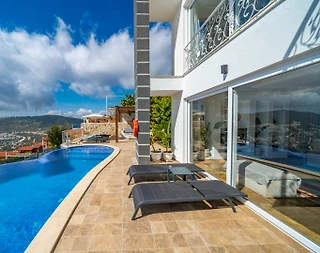 Kaş Kalkan'da Eşsiz Deniz Manzaralı, Özel Havuzlu, Merkezi Villa - 4