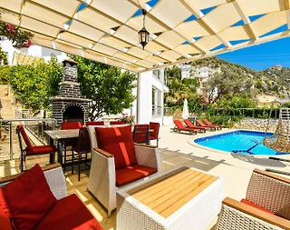 Kaş Kalkan'da Geniş Ailelere Uygun, Özel Havuzlu, 4+1 Villa - 1