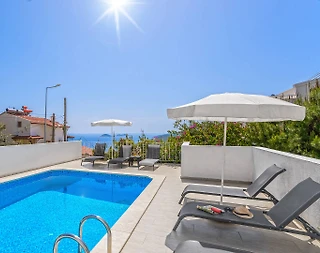 Kaş Kalkan'da Geniş Ailelere Uygun, Özel Havuzlu, Keyifli Villa - 3