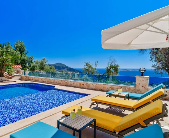 Kaş Kalkan'da Geniş Ailelere Uygun, Özel Havuzlu, Modern Villa - 1