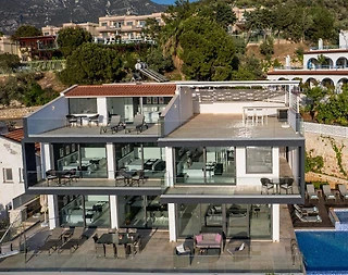 Kaş Kalkan'da Geniş Ailelere Uygun, Sonsuzluk Havuzlu, Modern Villa - 2