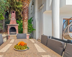 Kaş Kalkan'da Geniş Alanlara Sahip, Özel Havuzlu, Konforlu Villa - 3