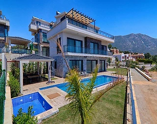 Kaş Kalkan'da Geniş Alanlara Sahip, Özel Havuzlu, Lüks Villa - 1