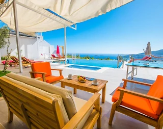 Kaş Kalkan'da Göz Alıcı Manzaralı, Özel Havuzlu, Geniş Villa - 5