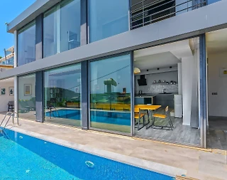 Kaş Kalkan'da Harika Deniz Manzaralı, Özel Havuzlu, Konforlu Villa - 3