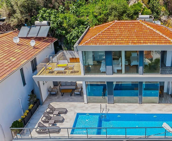 Kaş Kalkan'da Harika Deniz Manzaralı, Özel Havuzlu, Konforlu Villa - 1