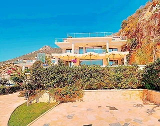 Kaş Kalkan'da Deniz Manzaralı, Sonsuzluk Havuzlu, Ferah Villa - 3