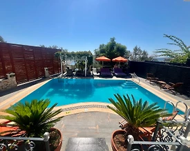 Kaş Kalkan'da Kalabalık Aile Gruplarına Uygun, Özel Havuzlu, Kiralık Villa - 2