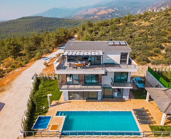 Kaş Kalkan'da Kalabalık Ailelere Uygun, Özel Havuzlu, Modern Villa - 1