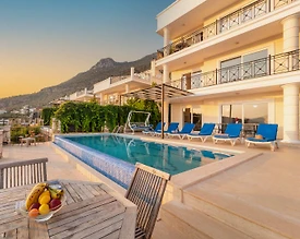 Kaş Kalkan'da Kalabalık Ailelere Uygun, Özel Havuzlu, Modern Tatil Evi - 3