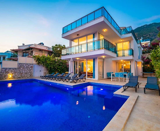 Kaş Kalkan'da Büyük Ailelere Uygun, Özel Havuzlu, Estetik Villa - 1