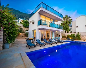 Kaş Kalkan'da Büyük Ailelere Uygun, Özel Havuzlu, Estetik Villa - 3