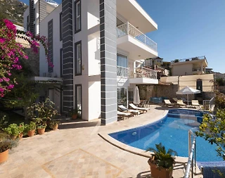 Kaş Kalkan'da Kalabalık Gruplara Uygun, Özel Havuzlu, Kiralık Villa - 1