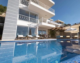 Kaş Kalkan'da Kalabalık Gruplara Uygun, Özel Havuzlu, Kiralık Villa - 2