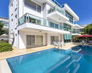Kaş Kalkan'da Kalabalık Gruplara Uygun, Özel Havuzlu, Konforlu Villa - 1