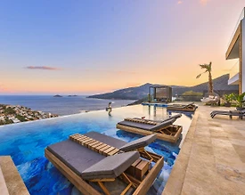 Kaş Kalkan'da Lüks Tasarımlı, Özel Havuzlu, 12 Kişilik Villa - 2
