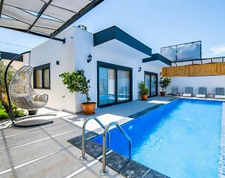 Kaş Bezirgan'da Huzurlu Doğada, Özel Havuzlu, Modern Villa - 1