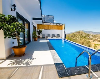 Kaş Bezirgan'da Huzurlu Doğada, Özel Havuzlu, Modern Villa - 2