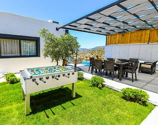 Kaş Bezirgan'da Huzurlu Doğada, Özel Havuzlu, Modern Villa - 3