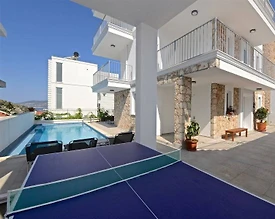 Kaş Kalkan'da Merkeze Yakın Konumda, Özel Havuzlu, Geniş Villa - 3