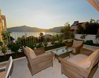 Kaş Kalkan'da Merkeze Yakın Konumda, Özel Havuzlu, Geniş Villa - 5