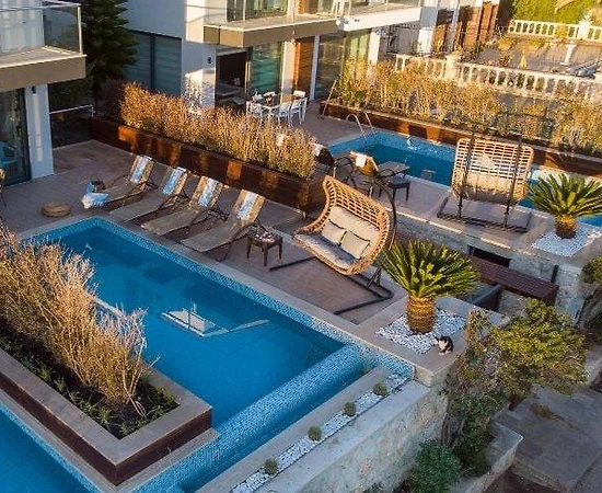 Kaş Kalkan'da Merkeze Yakın, Özel Havuzlu, 8 Kişilik Villa  - 1