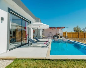 Kaş Kalkan'da Merkeze Yakın, Özel Havuzlu, Balayı Villası - 3