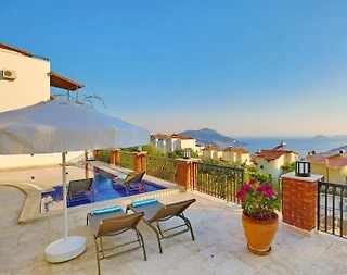 Kaş Kalkan'da Merkeze Yakın, Özel Havuzlu, Ferah Villa - 4