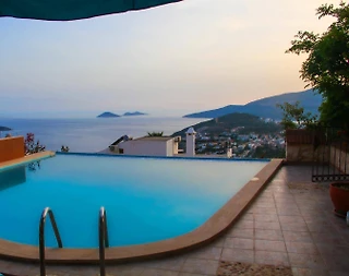 Kaş Kalkan'da Merkeze Yakın, Özel Havuzlu, Modern Villa - 1