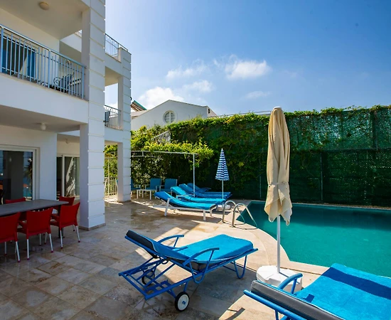Kaş Kalkan'da Merkeze Yakın, Özel Havuzlu, Modern Villa - 1