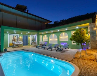 Kaş Bezirgan'da Merkeze Yürüme Mesafesinde, Özel Havuzlu, Şık Yazlık - 2