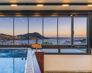 Kaş Kalkan'da Merkezi Konumda, Enfes Deniz Manzaralı, Lüks Tatil Evi - 2