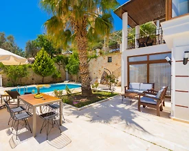 Kaş Kalkan'da Merkezi Konumda, Özel Havuzlu, 3+1 Villa - 3
