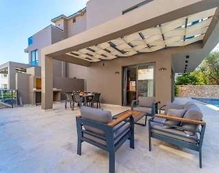 Kaş Kalkan'da Merkezi Konumda, Özel Havuzlu, 3+1 Villa - 4