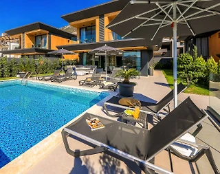 Kaş Kalkan'da Merkezi Konumda, Özel Havuzlu, 6 Kişilik Villa - 4